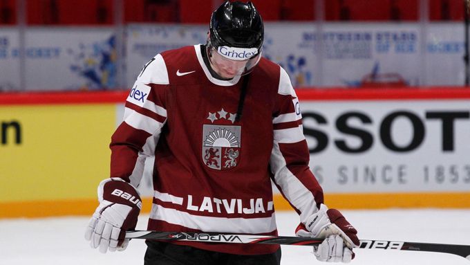 Podívjete se na deset nejlepších hitů v KHL. Na páté příčce se umístil hráč HC Lev Cipulis.