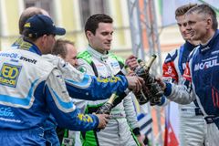 Kopecký začal cestu za obhajobou titulu jasným triumfem na Valašské rallye