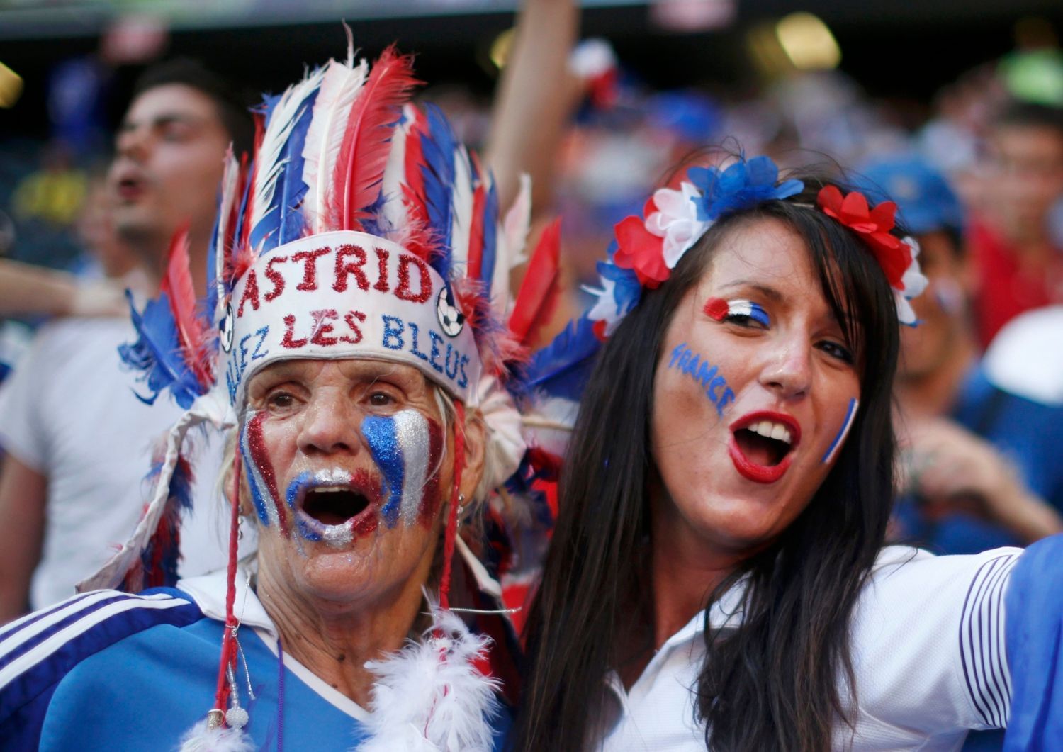 Francouzští fanoušci před utkáním Francie - Anglie na Euru 2012