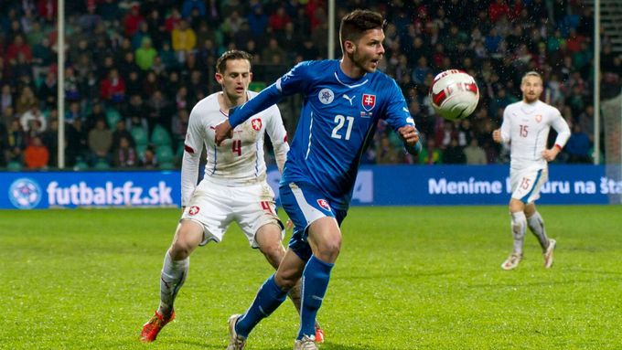Michal Ďuriš by měl nastoupit proti Walesu v základní sestavě.