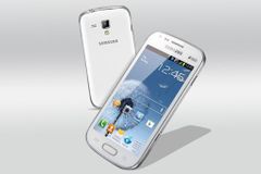 Samsung Galaxy S Duos: Konečně slušný Dual SIM telefon