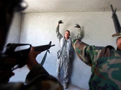 Američtí instruktoří cvičí příslušníky afghánské armády