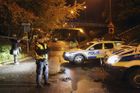 Švédské policii uniká střelec. Pálí po přistěhovalcích