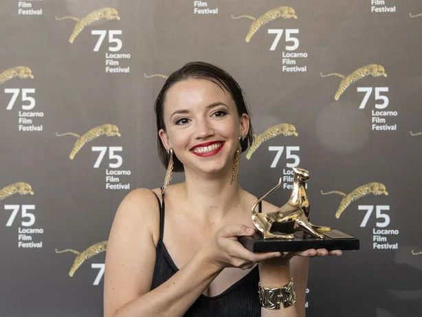 Snímek Světlonoc získal hlavní cenu Zlatý leopard na filmovém festivalu ve švýcarském Locarnu v soutěžní sekci Současná kinematografie.
