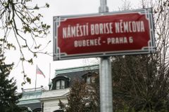 Ruská diplomacie přišla v Česku o další dva lidi, domů je odvolala sama Moskva