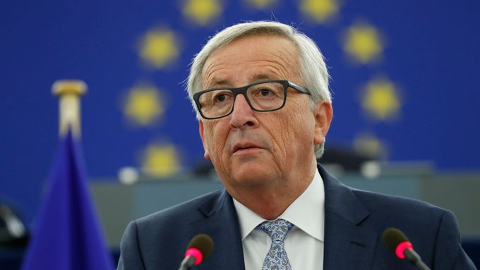 Předseda Evropské komise Juncker: Češi si zaslouží stejně kakaa v čokoládě