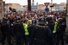 Budějovice ukazují, jak zakázat demonstrace radikálů
