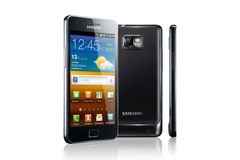 Samsung pracuje na nejvýkonnějším Dual SIM telefonu