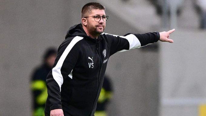 Veliče Šumulikoski, Slovácko