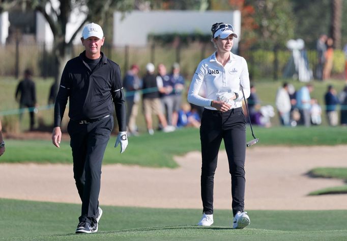 Golfistka Nelly Kordová s otcem Petrem