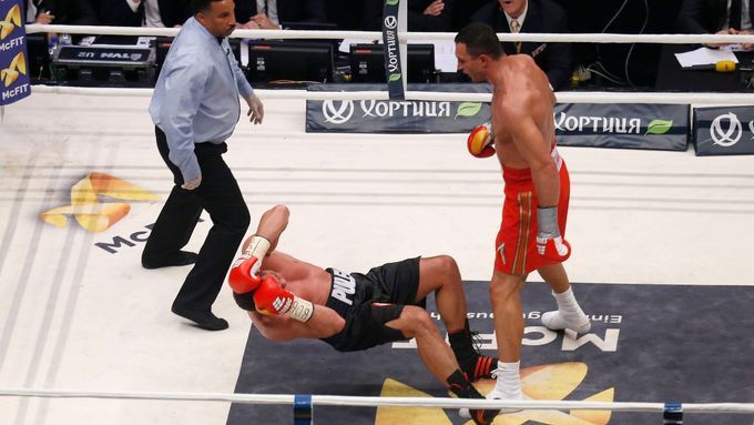 Prohlédněte si video-galerii z nejtvrdších knockoutů roku 2014 ve světě profesionálního boxu.