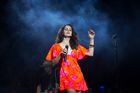 VIDEO Lana Del Rey se vrací do temnoty. Na Západní pobřeží