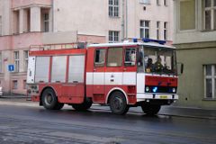 V Praze hořela škola. 173 lidí bylo evakuováno