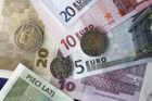 Eura jsou nejdražší za posledních pět let, koruna oslabila