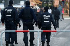 Německá policie zadržela podezřelého muže. Hrozil, že postřílí studenty práv v Trevíru