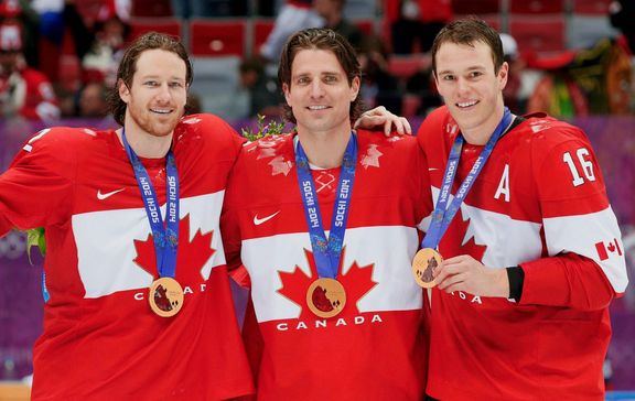 Poslední zimní olympiády, kterou v hokeji ovládla Kanada, se hvězdy NHL zúčastnily. Pojedou i na příští?