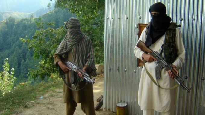 Bojovníci pákistánského Tálibánu.