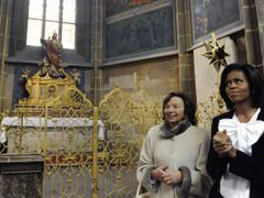 The first ladies - Livia and Michelle at the Prague Castle
