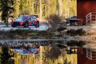 Thierry Neuville v Hyundai na trati Švédské rallye 2020