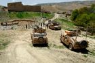Vláda chce v Afghánistánu jen radar, ne tanky a letadla