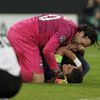 Fotbal, Liga mistrů, Paris St Germain - Valencie:  Thiago Silva a Salvatore Sirigu se radují