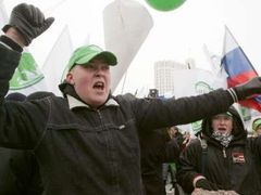 Ruští nacionalisté nedávno kvůli sporu o památník v Tallinnu vyšli do ulic