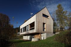 Češi si oblíbili domy ze dřeva. Firmy nestíhají, na dřevostavbu se čeká i půl roku
