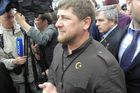Kadyrov přikázal střílet na "cizí" vojáky, Moskva protestuje
