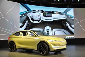 Foto: Škoda ukázala v Šanghaji prototyp Vision E. Sériový elektromobil z něj vznikne za tři roky
