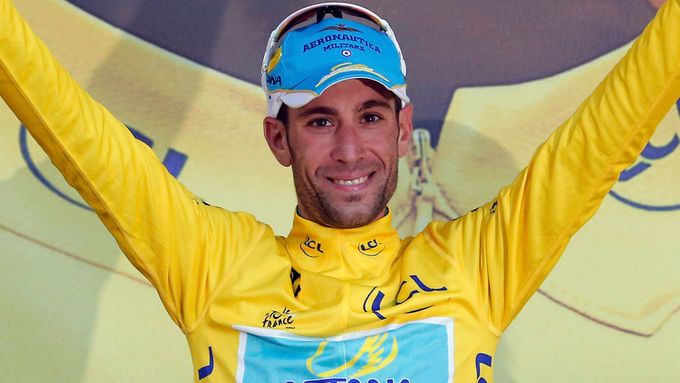 Vincenzo Nibali letos na Tour de France vládne.