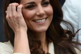 Na wimbledonské utkání mezi Rogerem Federerem a Michailem Južným přišla i Vévodkyně z Cambridge - Kate Middletonová.