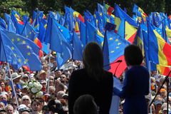 "Nechci se stydět za to, odkud jsem." Chudé Moldavsko vidí spásu v Evropské unii