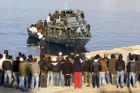 U Lampedusy se potopil další člun s uprchlíky, 17 mrtvých