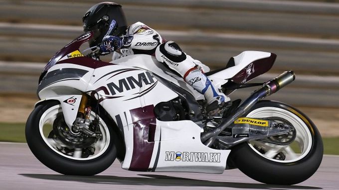 Anthony West začal sezonu na stroji Moriwaki, pak se však QMMF Racing Team rozhodl pro podvozek Speed Up.
