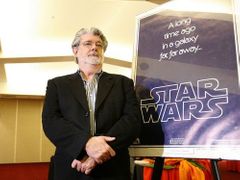 George Lucas při zahájení výstavy Star Wars v Londýně. Foto: Reuters