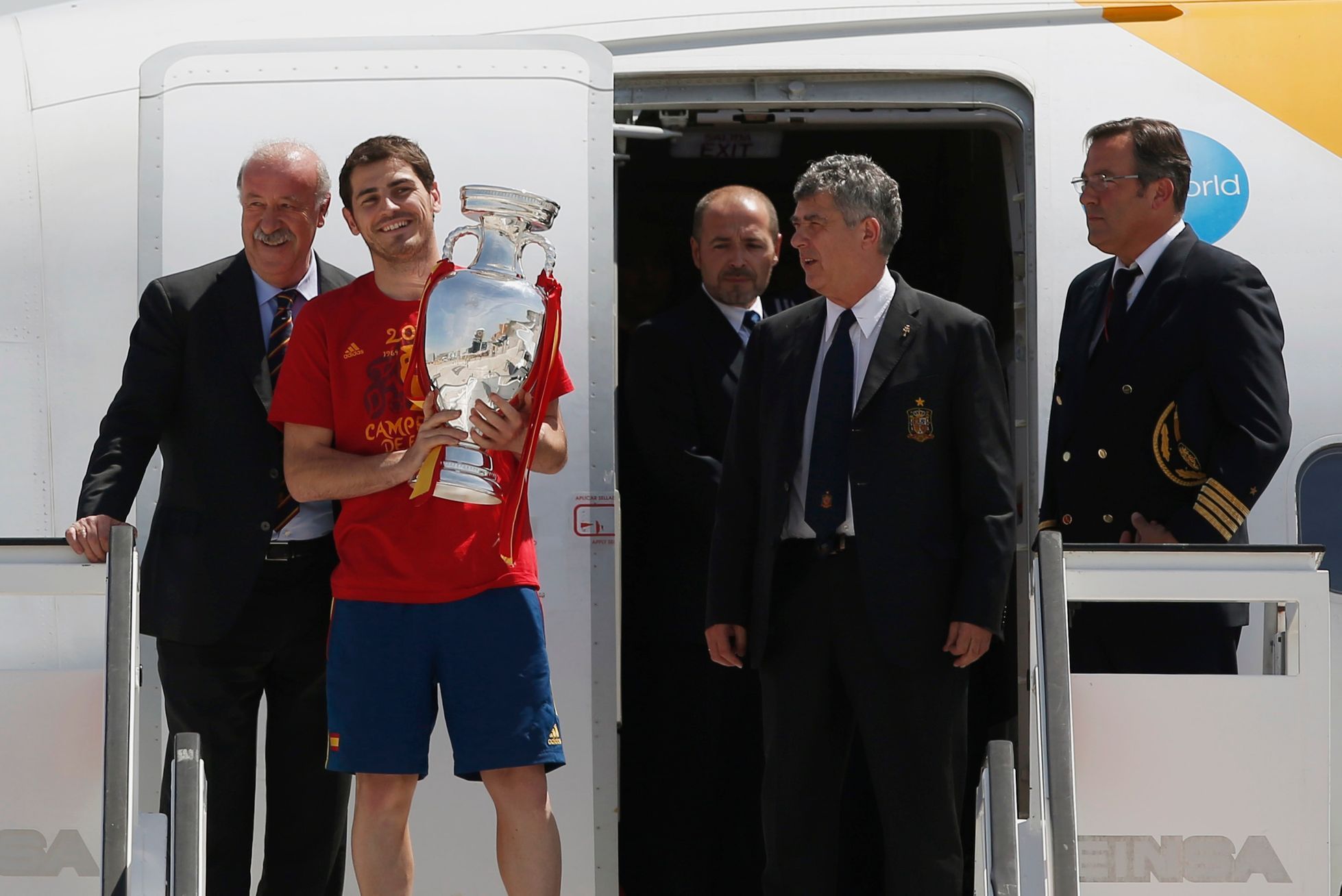 Oslavy Španělů po návratu domů: Vicente del Bosque a Iker Casillas