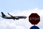 Francie zabavila letoun Ryanairu. Nevrátí ho, dokud nedostane zpátky státní pomoc