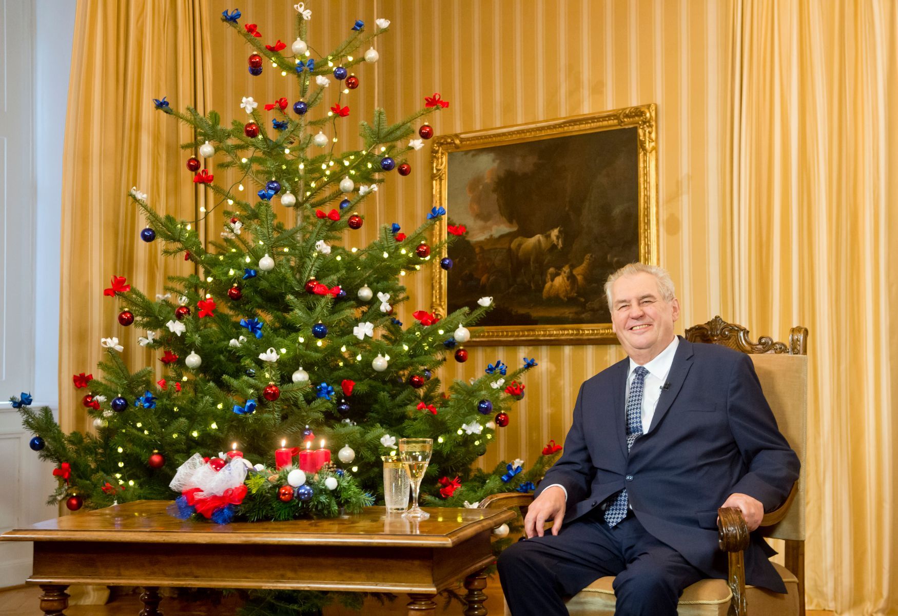 Prezident Miloš Zeman pronáší vánoční poselství.