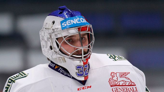 Český brankář Patrik Bartošák prožil s hokejovou reprezentací skvělý duel proti Švédsku