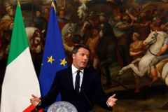 Co čeká Itálii po víkendovém referendu? Radikálové sice slavili, k převzetí moci mají ale daleko
