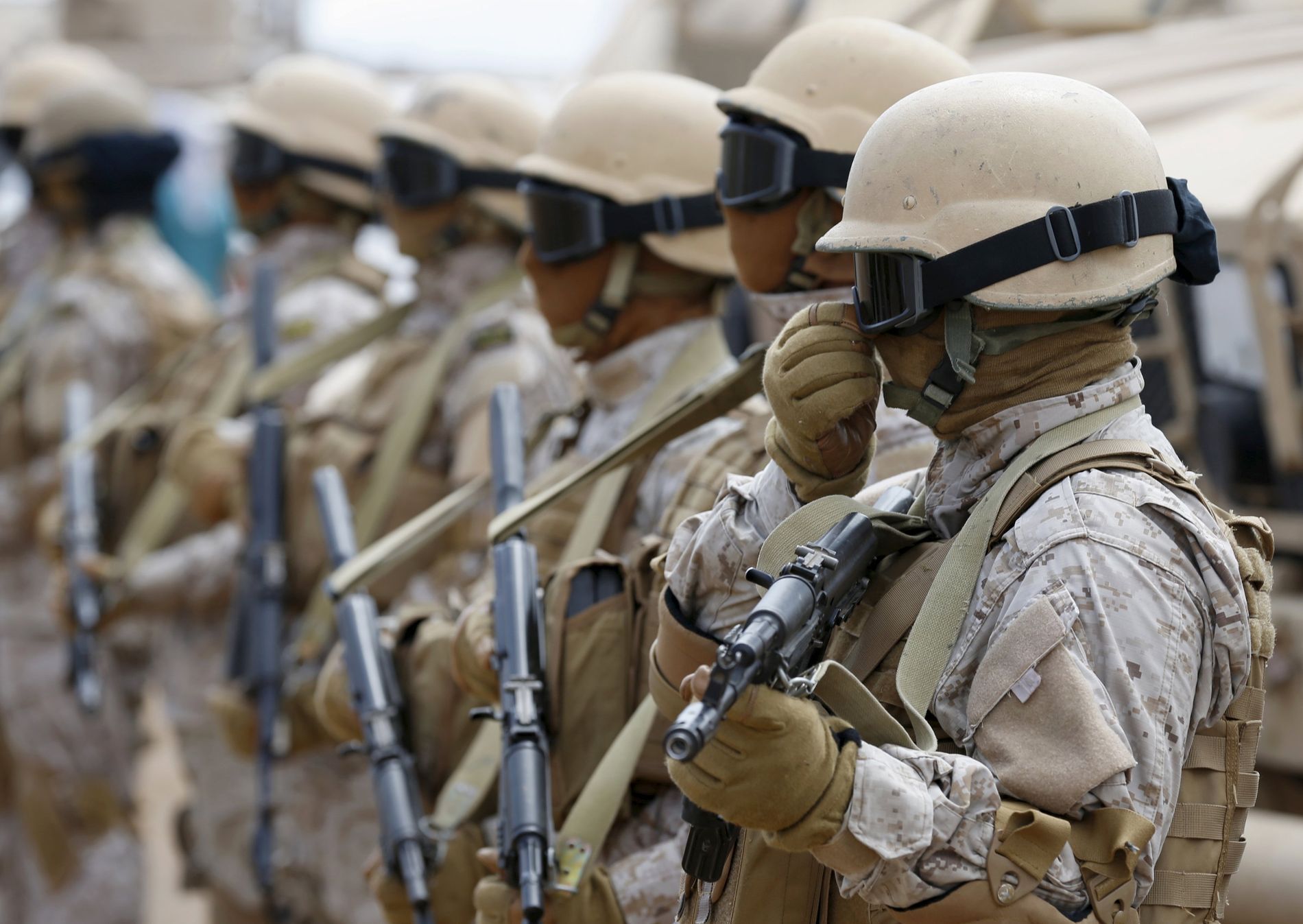 Saúdští vojáci v jemenském Adenu.