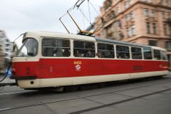 Poškozená trolej přerušila provoz tramvají z Palmovky do Kobylis