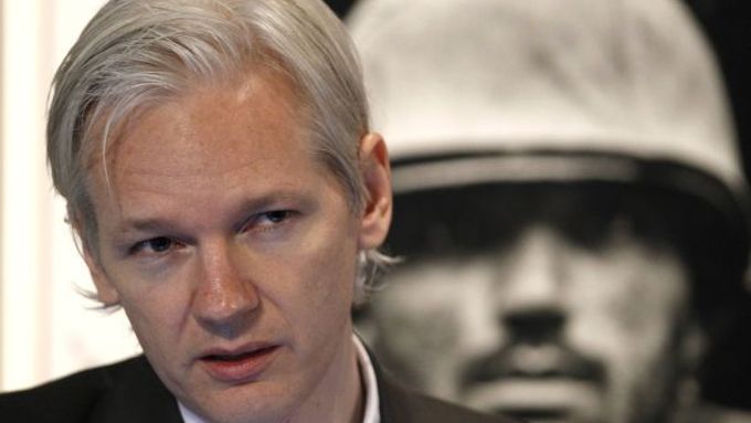 Šéf serveru WikiLeaks Julian Assagne