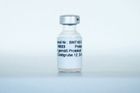 Firma Pfizer oznámila zásadní milník. Její vakcína proti covidu má 90% účinnost