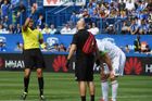 fotbal, MLS 2018, Los Angeles - Montreal, vyloučený Zlatan Ibrahimovic