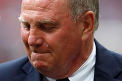 Šéf Bayernu Hoeness půjde kvůli daňovým podvodům před soud