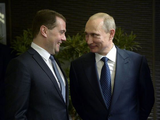 Vojenská doktrína Ruska Paralympiáda Soči 2014: slavnostní zahájení (Dmitrij Medveděv a Vladimir Putin)