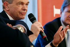 Treichl míří mezi nejdéle sloužící generální ředitele v Rakousku, Erste Group povede do roku 2020