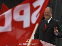 SPD si klade první podmínky, než půjde s CDU do koalice. Chce jiný Berlín v Evropě.