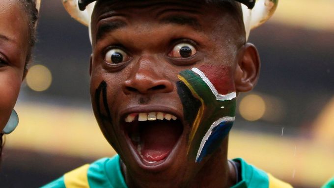 Fanoušci Jižní Afriky věří, že domácí tým dosáhne po dlouhých 17 letech konečně na vítězství.